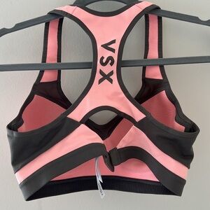 VS Incredible Sports Bra